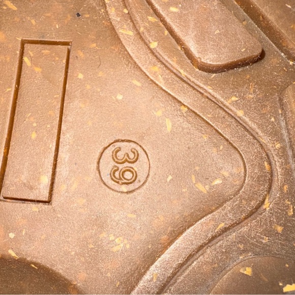 Molas4U vegan boot women's sz 39 NWOT - Picture 12 of 12